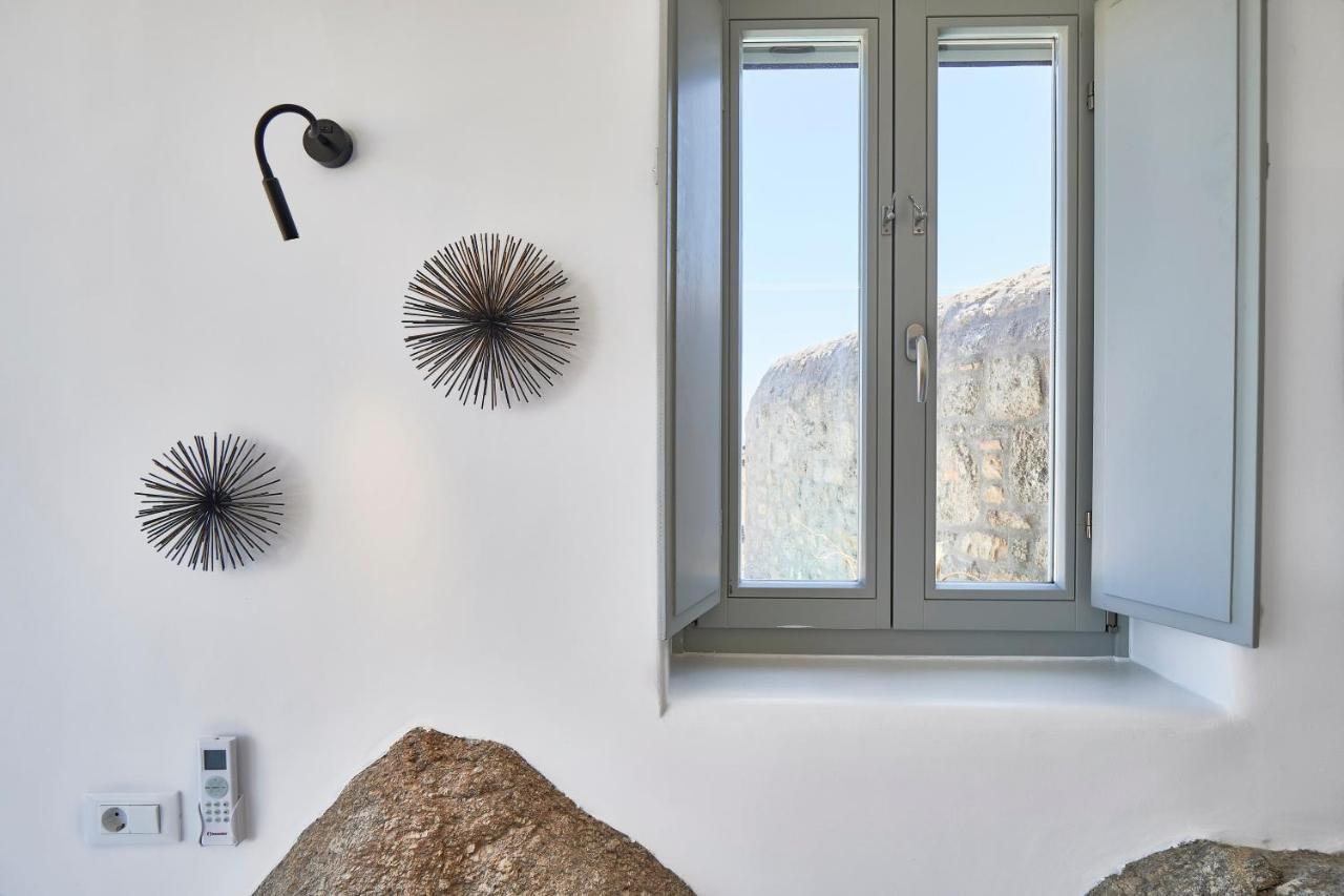 Teal Rock Mykonos